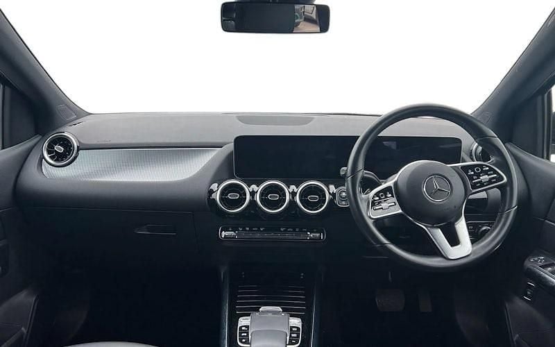 Used Mercedes B200 Executive 150 HP (110 kW) 2022 MPV