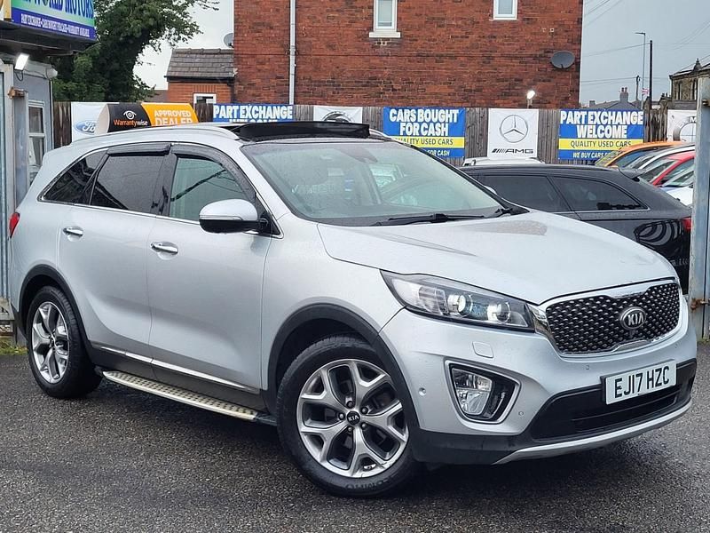 Silver Used 2017 Kia Sorento SUV | £9,995 (Super price) - Image 1/4