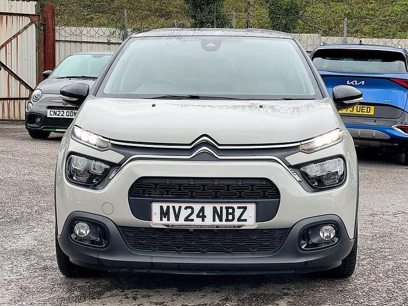 Usado Citroën C3 PureTech 82 HP (60 kW) 2024 Cinzento Citadino