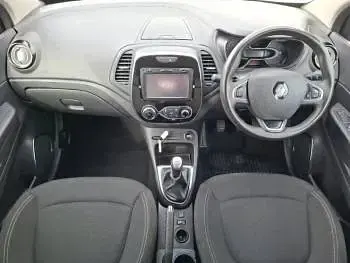 Used Renault Captur Iconic 90 HP (66 kW) 2018 Black SUV