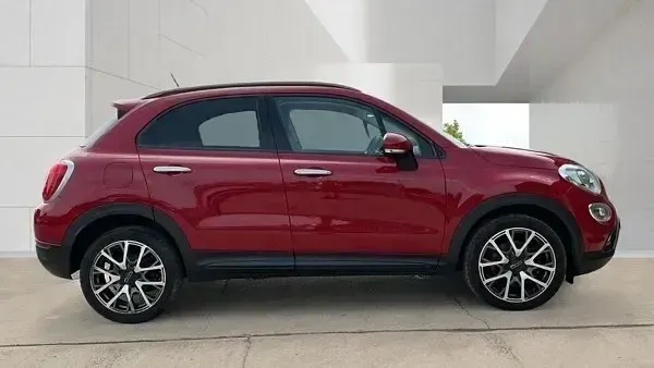 Used Fiat 500X Cross Plus 120 HP (88 kW) 2016 Red SUV