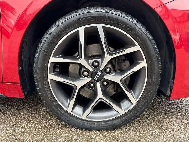 Used Kia ProCeed GT-Line 136 HP (100 kW) 2020 Red Estate