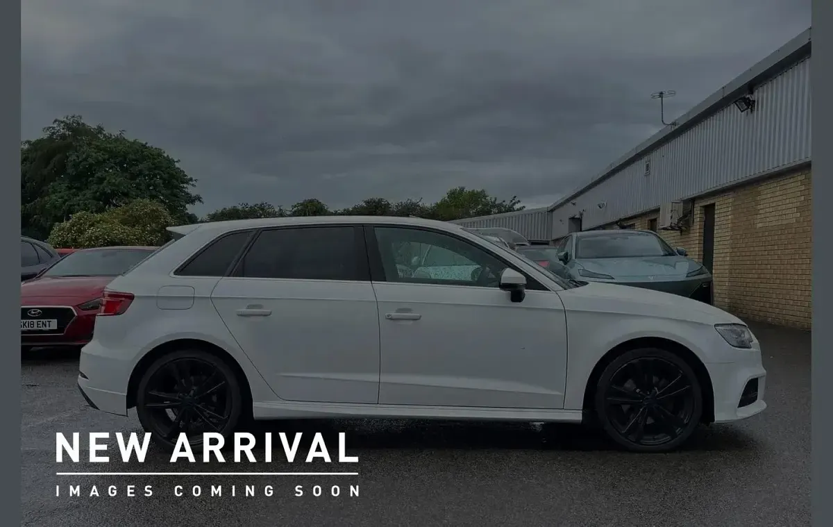 Used Audi A3 S-Line 113 HP (83 kW) 2019 White Sedan