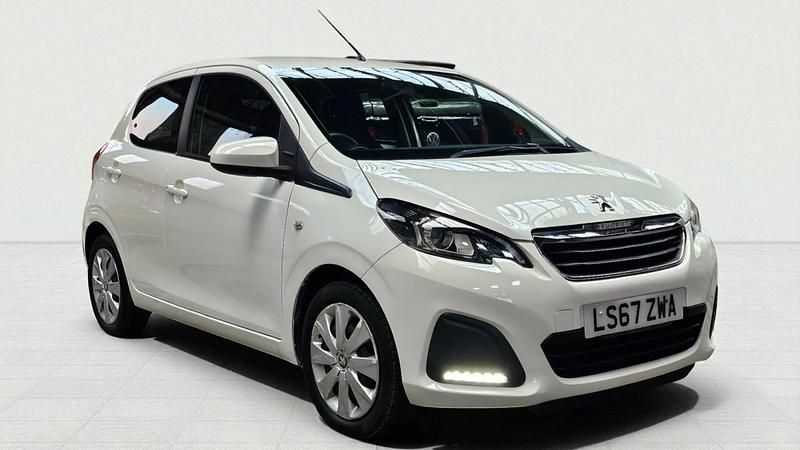 Used Peugeot 108 Active 68 HP (50 kW) 2018 White Hatchback