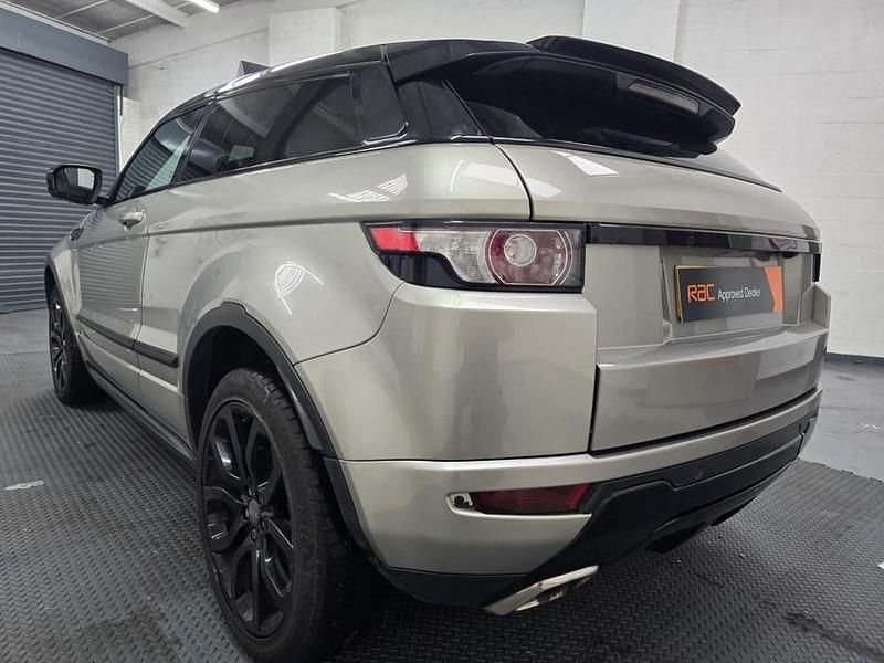 Used Land Rover Range Rover evoque Dynamic 240 HP (176 kW) 2011 Gold Coupe