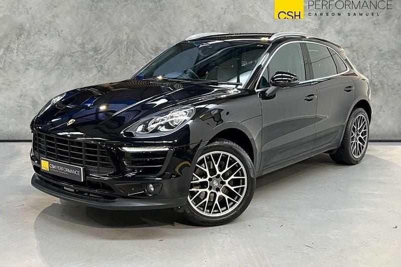 Black Used 2015 Porsche Macan SUV | £26,495 (Fair price) - Image 1/1