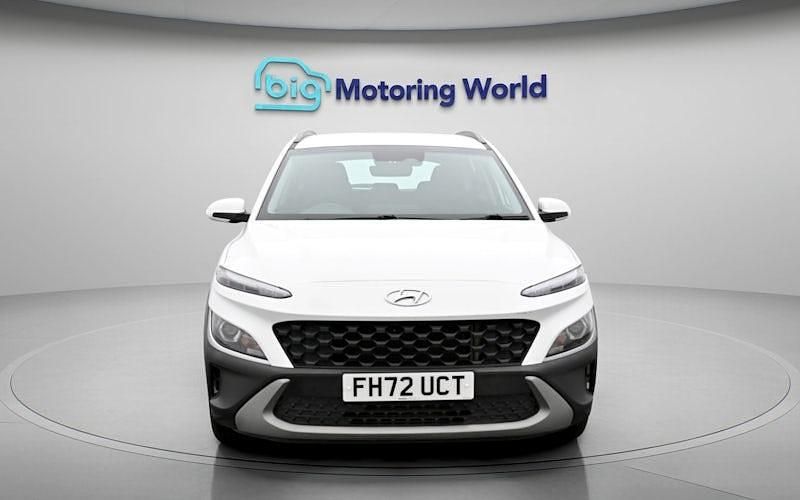 Used Hyundai Kona SE 120 HP (88 kW) 2022 White SUV