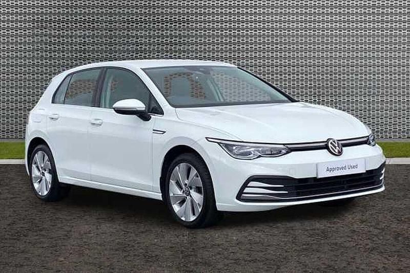 Used 2022 VW Golf VIII | £17,481 (Good price) - Image 1/4
