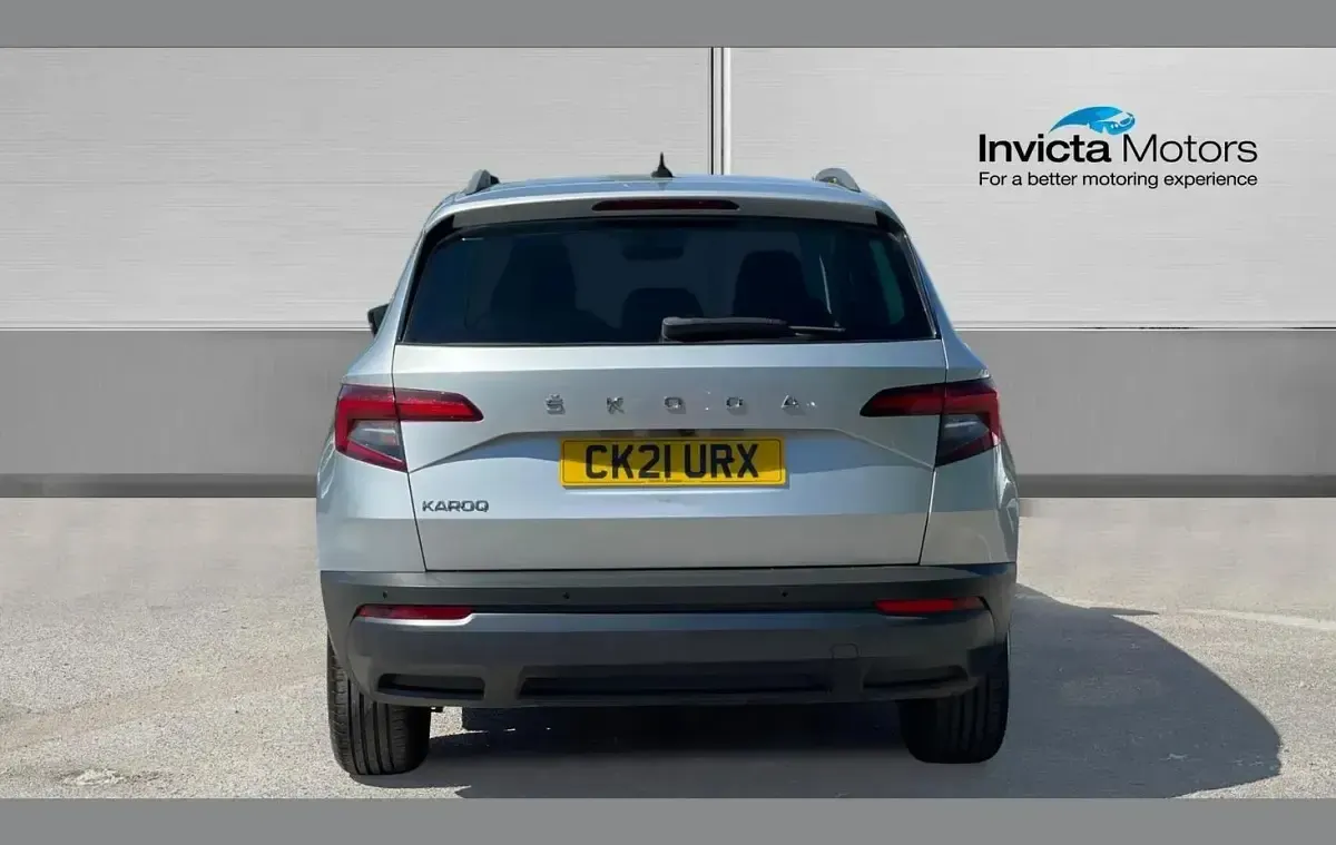 Used Skoda Karoq SE Drive 150 HP (110 kW) 2021 Silver SUV