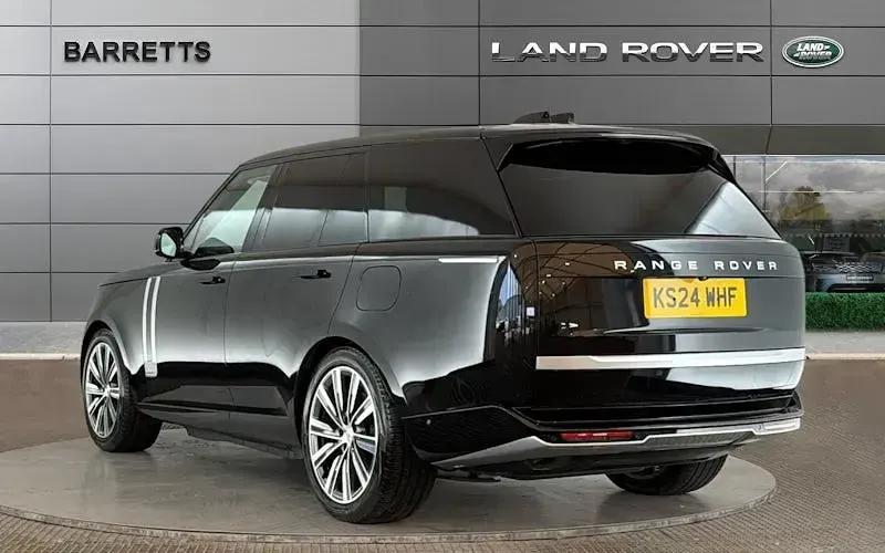 Second-hand Land Rover Range Rover Autobiography 460 CP (338 kW) 2026 SUV