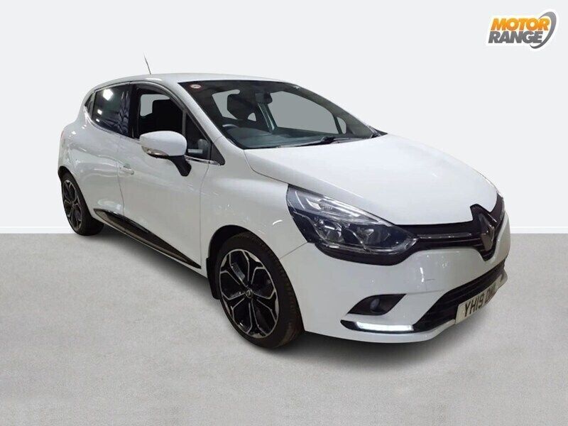 White Used 2019 Renault Clio IV Iconic Hatchback | £11,095 (A bit pricey) - Image 1/4
