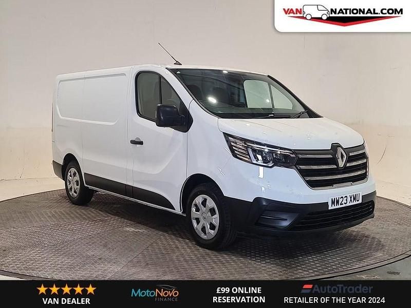 White Used 2023 Renault Trafic Business Van | £16,490 (Fair price) - Image 1/3