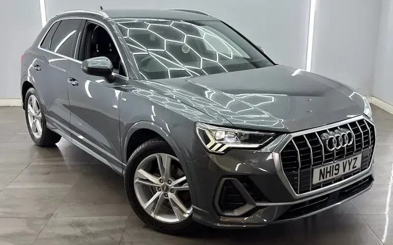 Used Audi Q3 S-Line 150 HP (110 kW) 2019 SUV