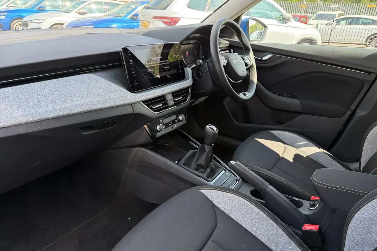 Used Skoda Kamiq SE 113 HP (83 kW) 2025 Blue SUV