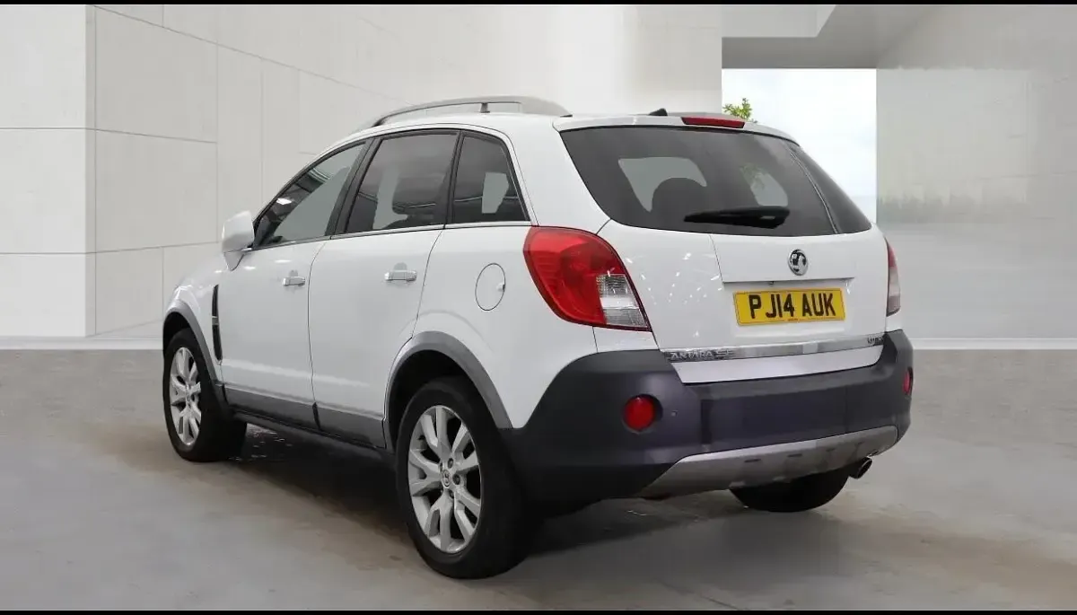 Używany Vauxhall Antara S 2014 Biały SUV