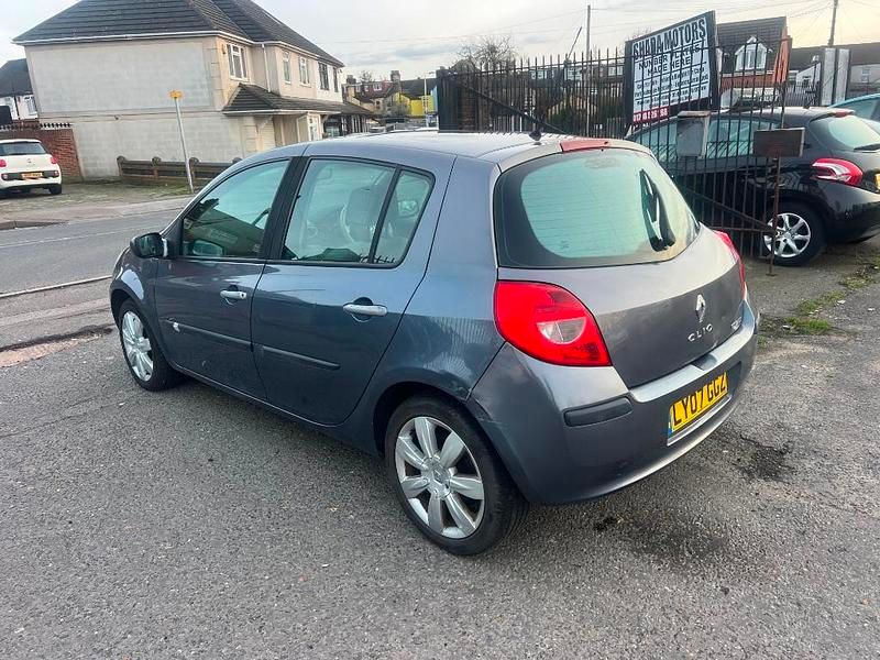 Used Renault Clio II Privilege 2007 Blue Hatchback