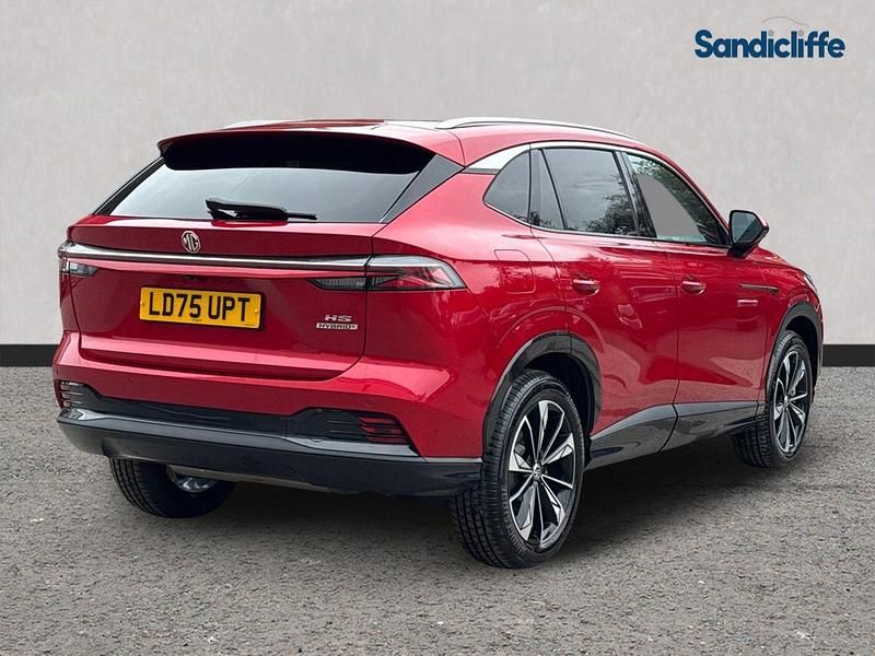 Used MG HS Trophy 224 HP (164 kW) 2024 Tri coat  dynamic red SUV