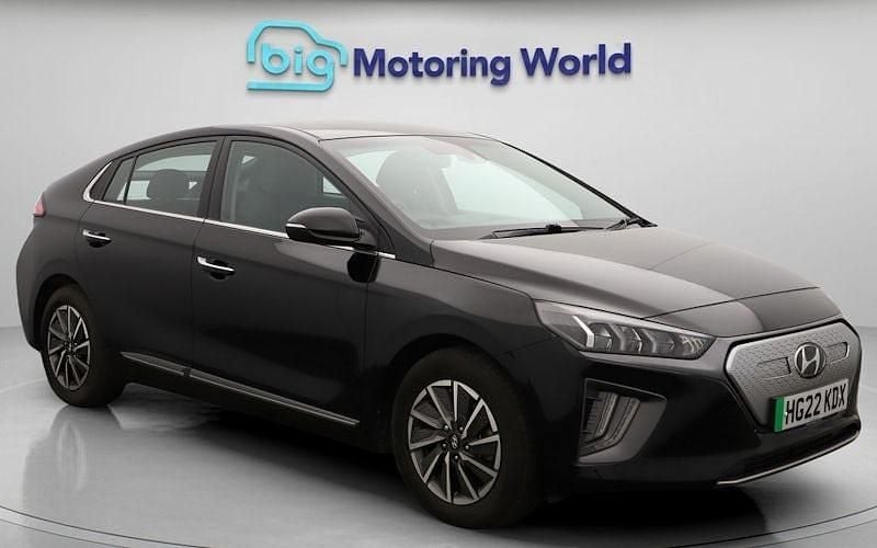 Used 2021 Hyundai Ioniq 6 Premium Sedan | £11,500 (Fair price) - Image 1/4