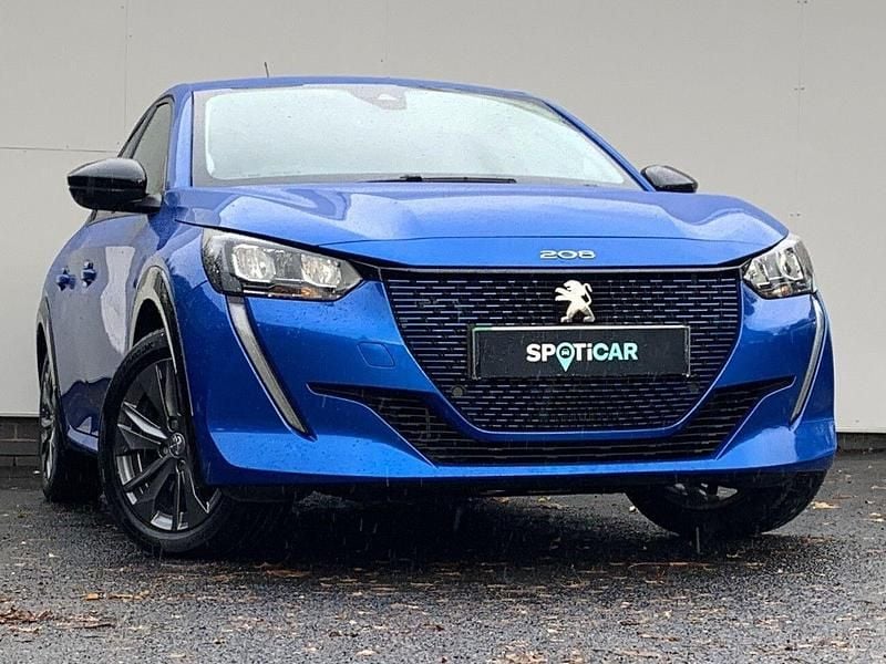 Blue Used 2022 Peugeot e-208 Allure+ Hatchback | £12,995 (Fair price) - Image 1/3