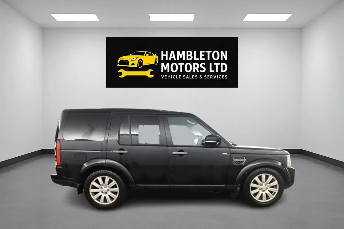 Used Land Rover Discovery 256 HP (188 kW) 2015 Black SUV