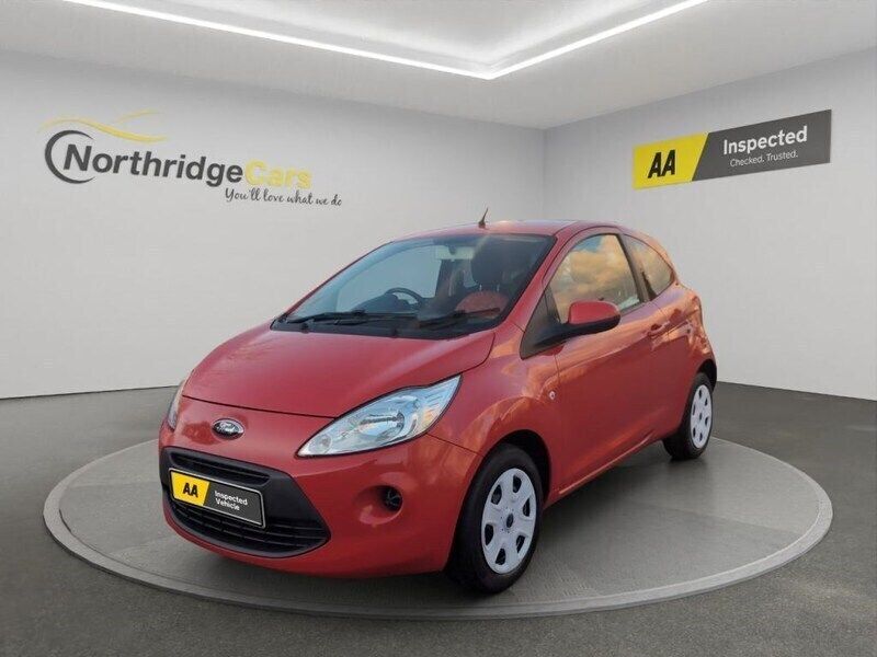 Red Used 2014 Ford Ka Hatchback | £3,999 (Fair price) - Image 1/4