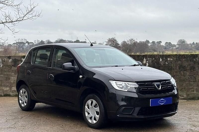 Used Dacia Sandero Essentiel 90 HP (66 kW) 2019