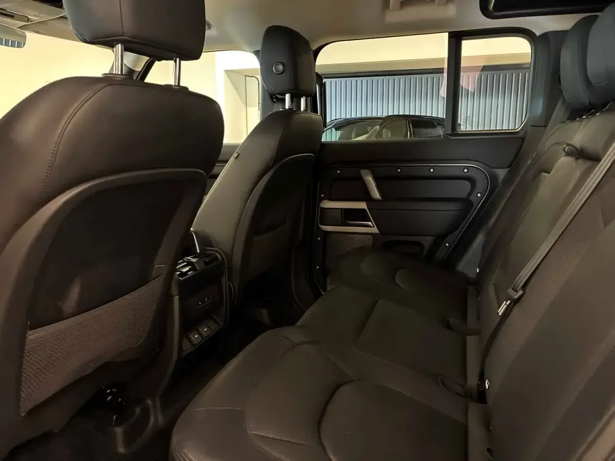 Usado Land Rover Defender Dynamic 2023 Cinzento SUV