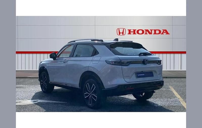 Used Honda HR-V Advance 131 HP (96 kW) 2023 White SUV