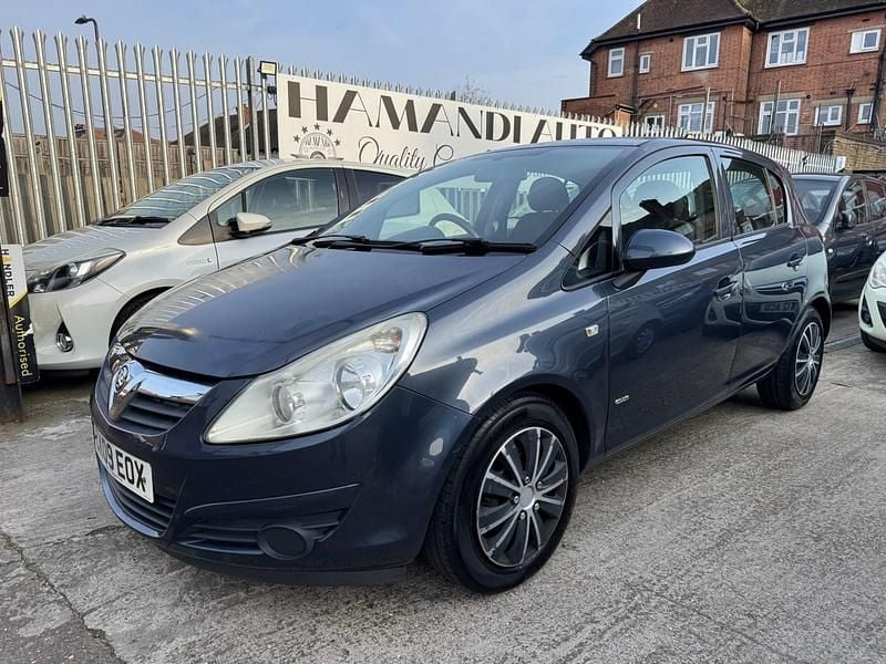 Used Vauxhall Corsa Club 89 HP (65 kW) 2009 Blue Hatchback