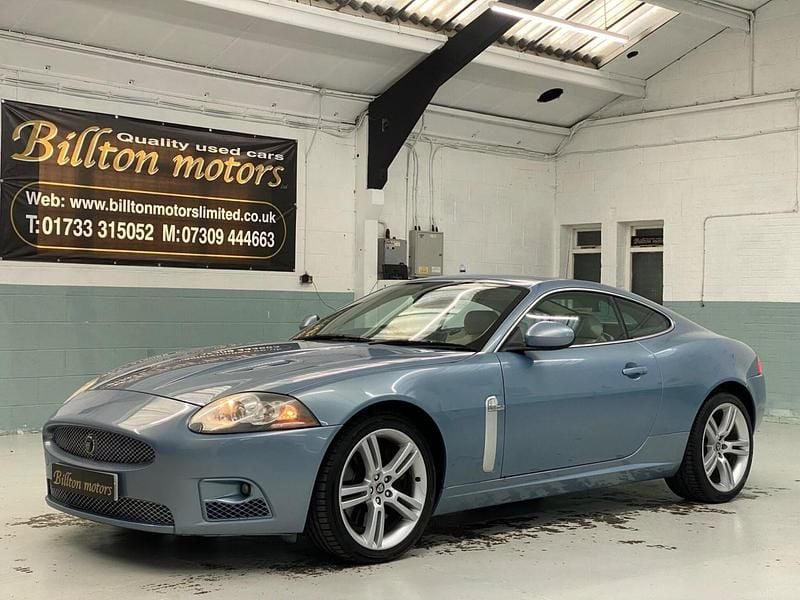 Used Jaguar XKR Supercharged 420 HP (308 kW) 2007 Blue Coupe