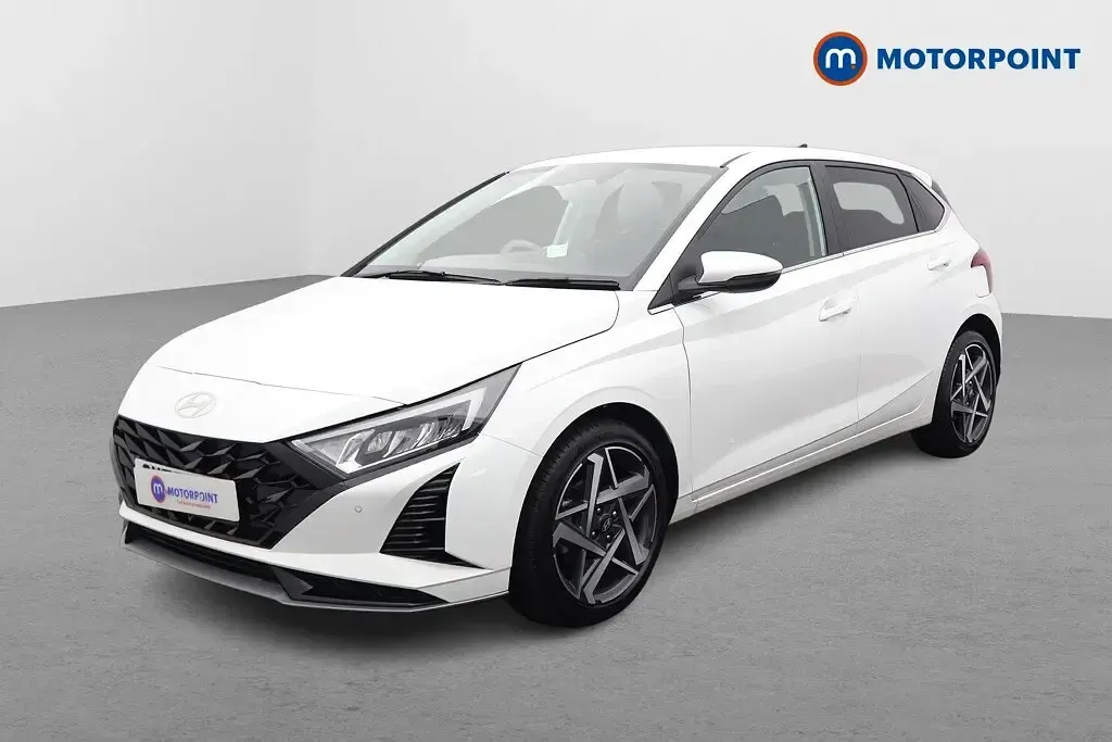 Used Hyundai i20 Premium 2025 White Hatchback