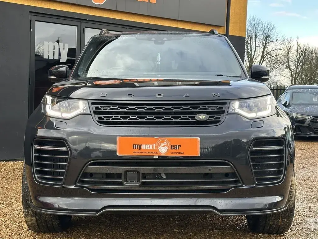 Used Land Rover Discovery HSE 306 HP (225 kW) 2020 Black SUV
