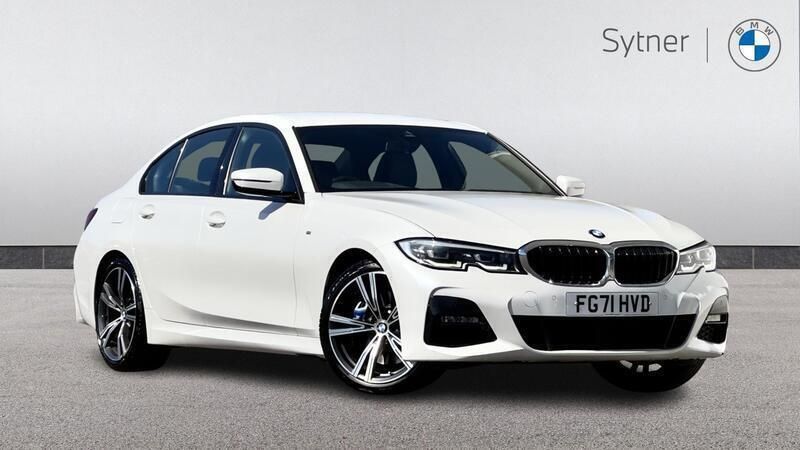 White Used 2021 BMW 330 M Sport | £24,750 (Good price) - Image 1/4