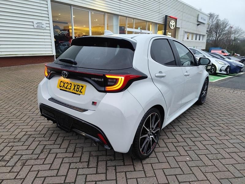 Used Toyota Yaris Hybrid Sport 2023 Ash grey Hatchback