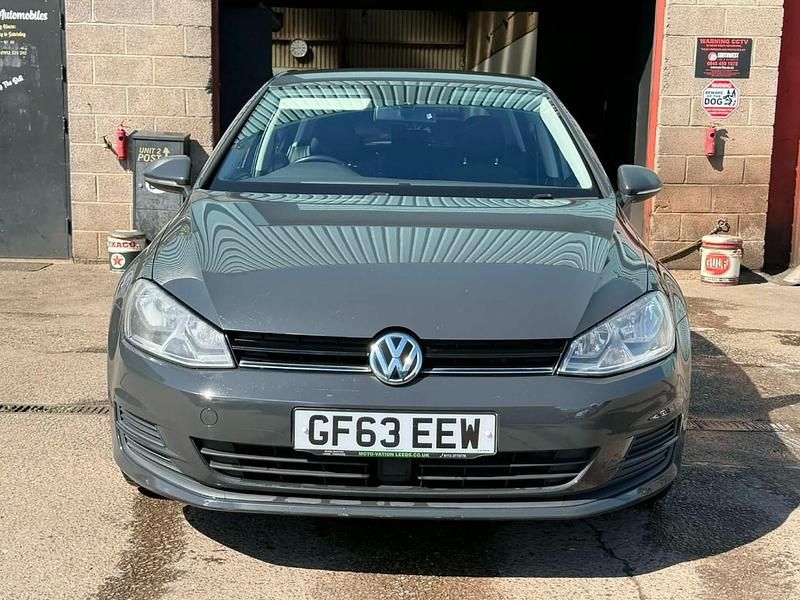 Used VW Golf VII SE 122 HP (89 kW) 2013 Grey Hatchback