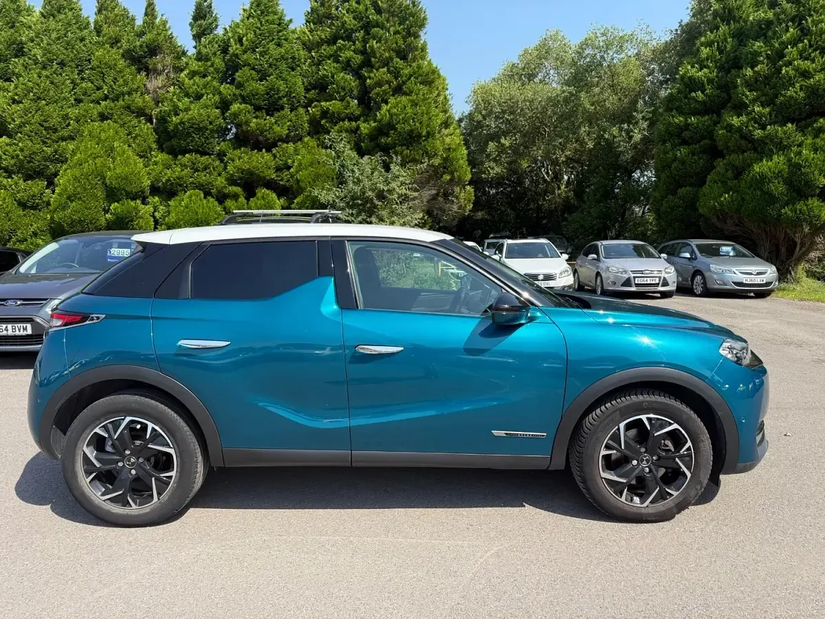Used DS Automobiles DS3 Prestige 2020 Blue MPV