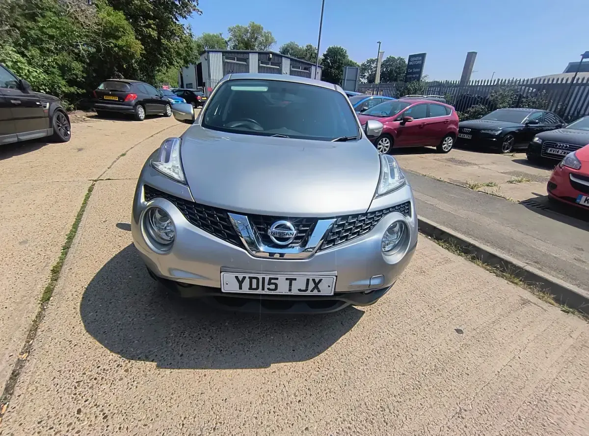 Used Nissan Juke Acenta 113 HP (83 kW) 2015 Silver SUV