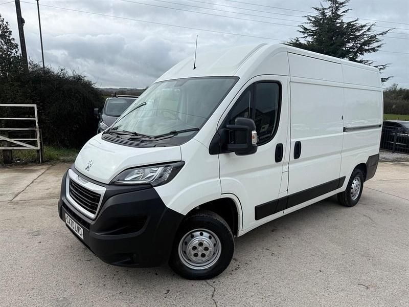 Used Peugeot Boxer 140 HP (102 kW) 2020 White Van