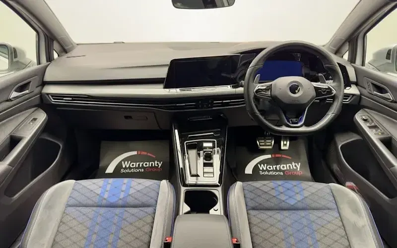 Used VW Golf VIII R 320 HP (235 kW) 2024 Hatchback