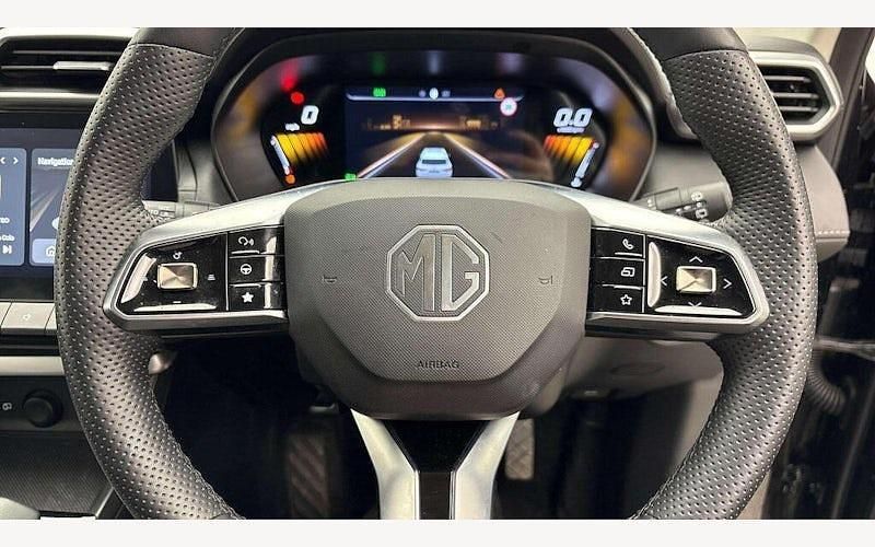 Used MG ZS Trophy 196 HP (144 kW) 2024 Black SUV