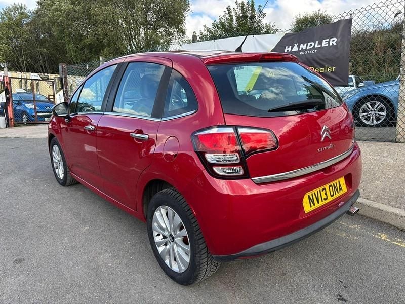 Used Citroën C3 SELECTION 82 HP (60 kW) 2013 Red Hatchback