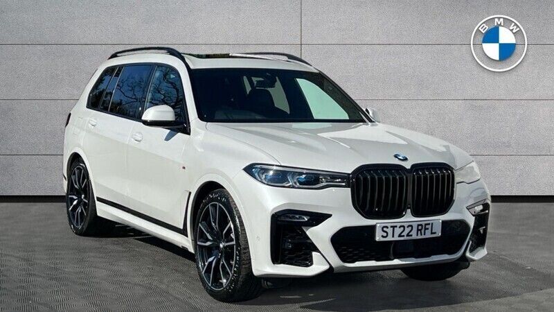 White Used 2022 BMW X7 M Sport SUV | £55,995 (Good price) - Image 1/4
