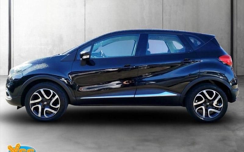 Used Renault Captur Dynamique 90 HP (66 kW) 2015 SUV
