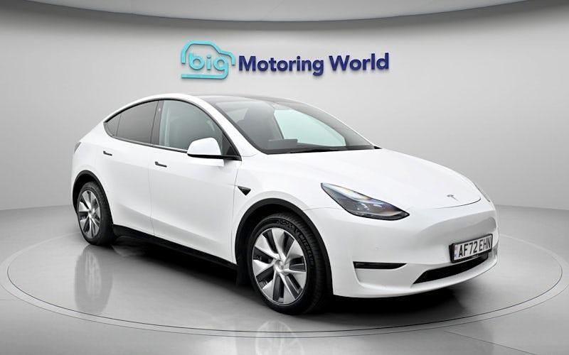 Usado Tesla Model Y Long Range AWD 286 kW (389 HP) 2025 SUV