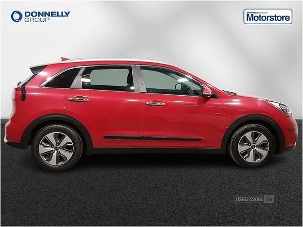Used Kia Niro 141 HP (103 kW) 2018 Red SUV
