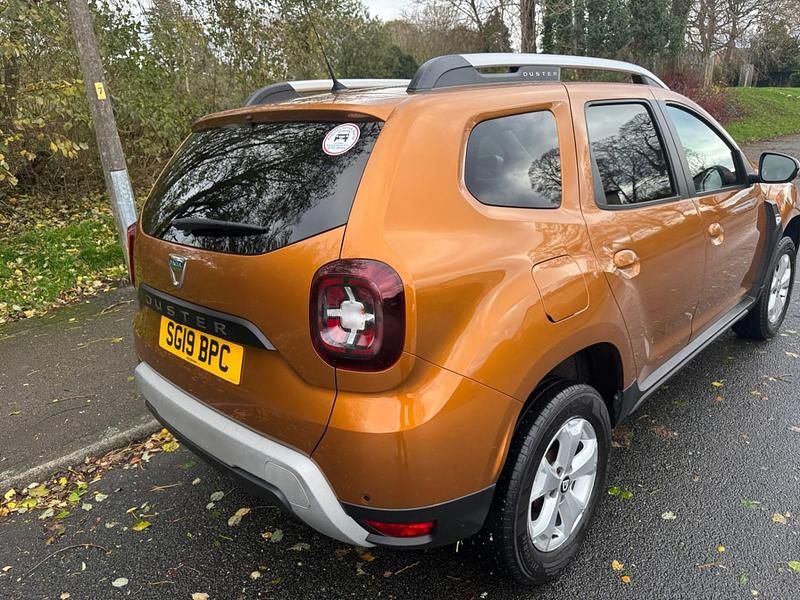 Used Dacia Duster Comfort 2019 Orange Hatchback