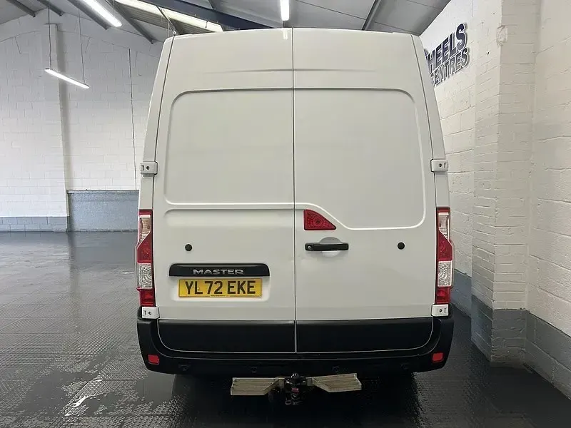 Używany Renault Master Business 2023 Biały Minivan