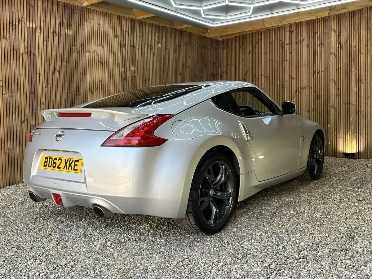 Used Nissan 370Z GT 328 HP (241 kW) 2012 Silver Coupe