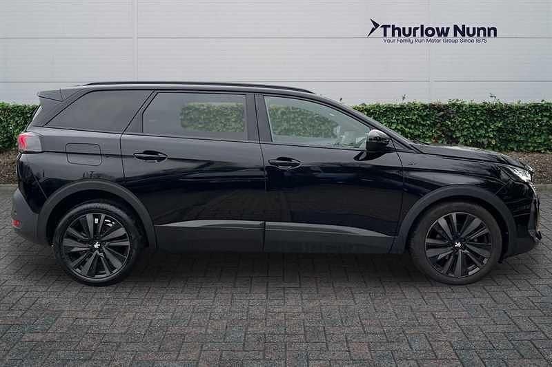 Used Peugeot 5008 Premium 130 HP (95 kW) 2023 Black SUV