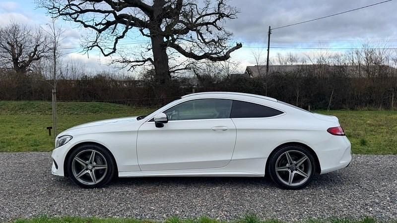 Used Mercedes C220 AMG line 170 HP (125 kW) 2016 White Coupe